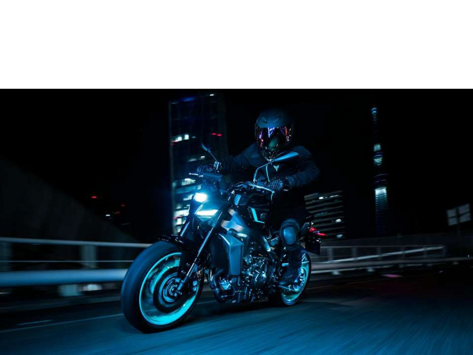 Мотоцикл YAMAHA MT-09 (Midnight Cyan) 2024
